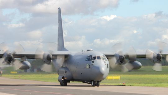 Komunikat. Ćwiczenia wojskowego Lockheed C-130 Hercules