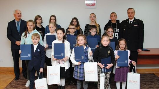 Konkurs plastyczny z okazji 25 lecia PSP