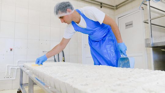 Kontrola jakości i certyfikacja w cyfrowym obrocie surowcami z odzysku