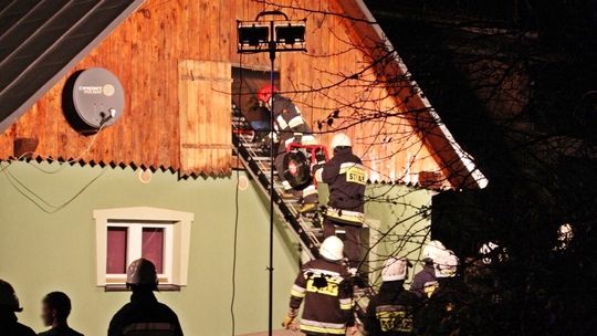 Kopytowa: Pożar drewnianego domu