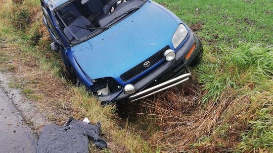 KORCZYNA: Kierująca Toyotą uderzyła w mostek