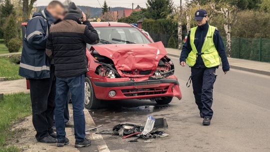 KORCZYNA: Zderzenie Renault i Volkswagena na ul. Krośnieńskiej