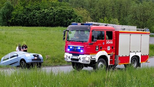 Kraksa na Kamienieckiego. Najechali na nią strażacy z Odrzykonia jadący do innego zdarzenia