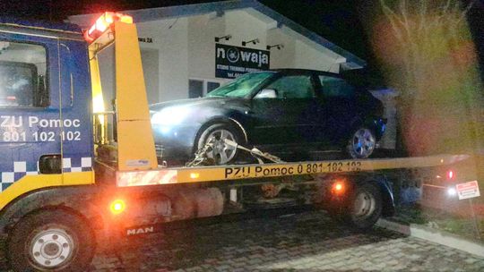Krościenko Wyżne. Pijana 38-latka zakończyła jazdę audi w rowie. Policjanci ją aresztowali