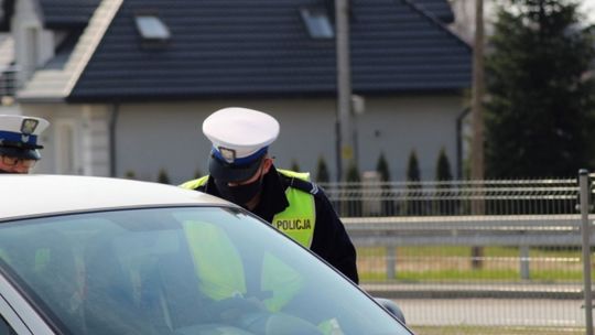 Krośnianin pędził 113 km/h w terenie zabudowanym. Zatrzymali go sanoccy policjanci