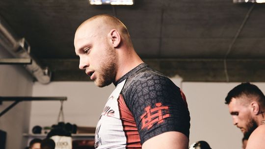 Krośnianin zawalczy podczas Gali Babilon MMA