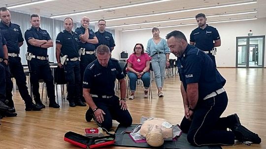 Krośnieńscy policjanci doskonalili umiejętności udzielania pierwszej pomocy