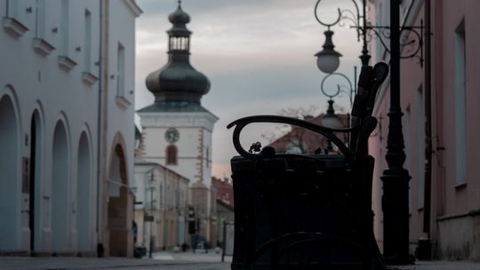 Krośnieńska biblioteka zaprasza na wirtualny spacer po Krośnie