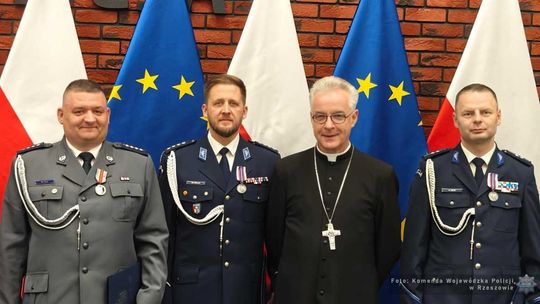 Krośnieński policjant uhonorowany przez Ordynariat Polowy Wojska Polskiego