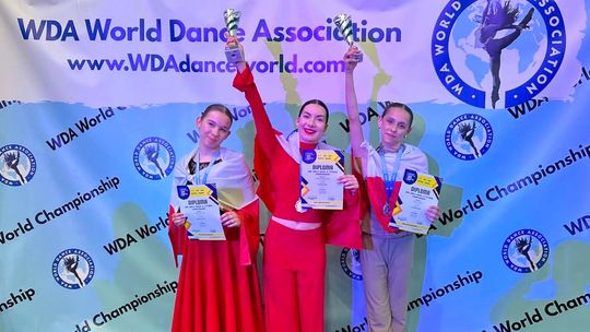 Krośnieński SALART z medalowym dorobkiem w Budapeszcie. Tancerki z tytułami mistrzyń świata WDA