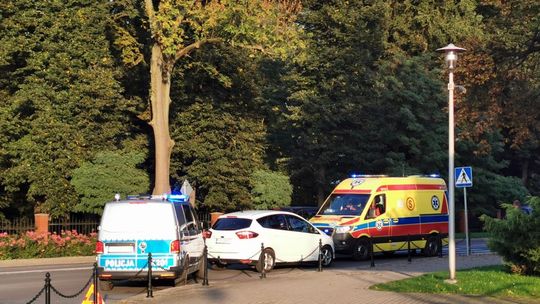 ? Krosno: 40-latek skręcał w Krakowską, potrącił 22-letniego rowerzystę