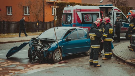 KROSNO: 43-latka doprowadziła do zderzenia z Audi