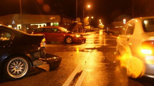 KROSNO: BMW nie zatrzymało się przed znakiem "STOP"