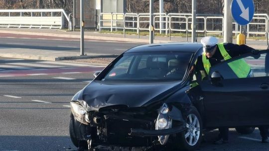 ? Krosno/DK28: Nie działa sygnalizacja na ważnym skrzyżowaniu. Doszło do kolizji