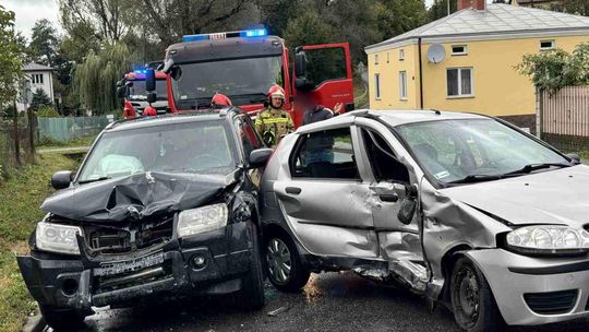 Krosno. Fiatem wjechał w Suzuki