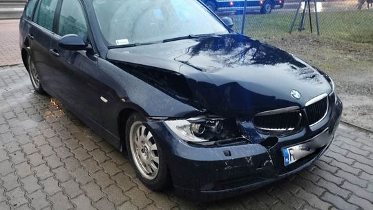 Krosno. Kolizja bmw i chevroleta