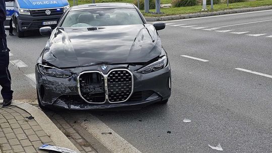 Krosno. Kolizja BMW i Toyoty na skrzyżowaniu