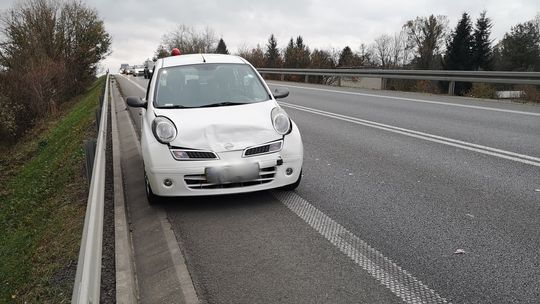KROSNO: Kolizja na Podkarpackiej. Kolejny raz na wiadukcie