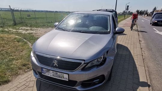 ? Krosno: Kolizja toyoty i peugeota na ul. Zręcińskiej w Krośnie