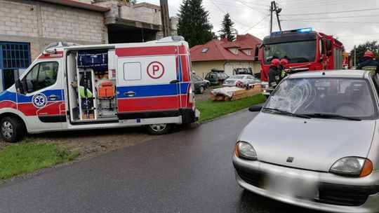 KROSNO: Na ul. Baczyńskiego pieszy został potrącony przez Seicento