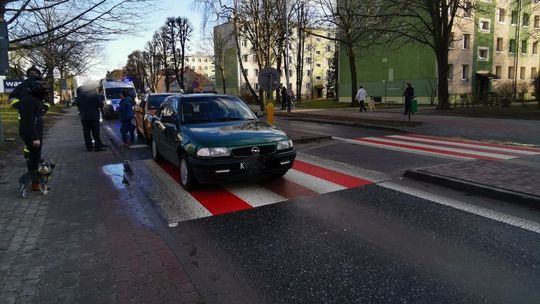 KROSNO: Najechanie, a w efekcie potrącenie 43-latki