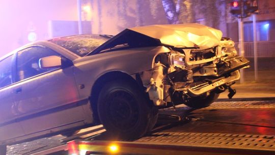KROSNO: Najechanie na tył pojazdu tuż przy remizie strażaków