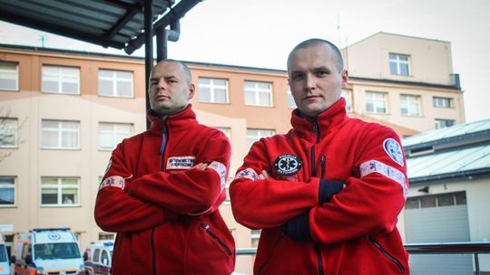 KROSNO: Policjanci w Pogotowiu Ratunkowym