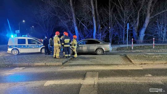 Krosno. Potrącenie kobiety przy rondzie Niezapominajki [AKTUALIZACJA]