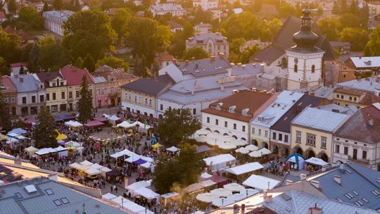 Krosno świętuje. Program koncertów, spacerów, wystaw i spotkań w całym mieście