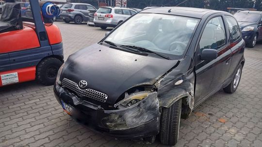 ? Krosno. Toyotą wjechał w ścianę budynku