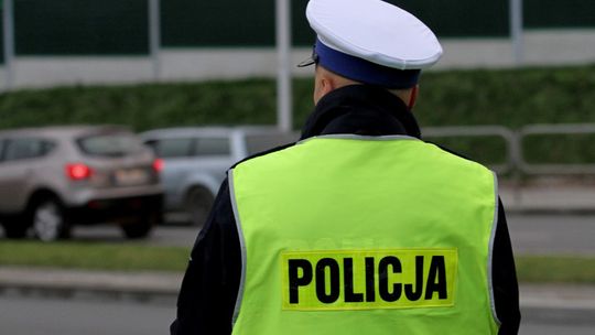 ? Krosno, ul. Podkarpacka. Oplem wjechał w fiata i uciekł z miejsca zdarzenia
