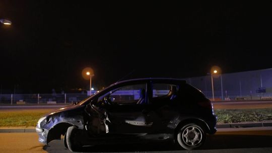 KROSNO: Wjechała w Opla i oddaliła się z miejsca zdarzenia