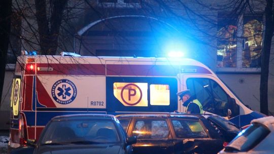 KROSNO: Wyjeżdżała z parkingu. Ucierpiały trzy pojazdy