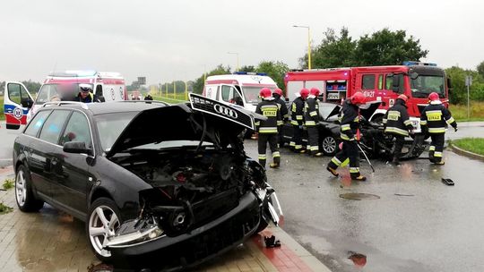 KROSNO: Wypadek na nowej drodze G. Wśród poszkodowanych dzieci