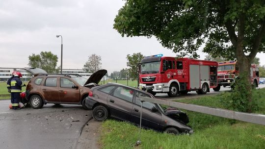 KROSNO: Zderzenie dwóch samochodów na DK28