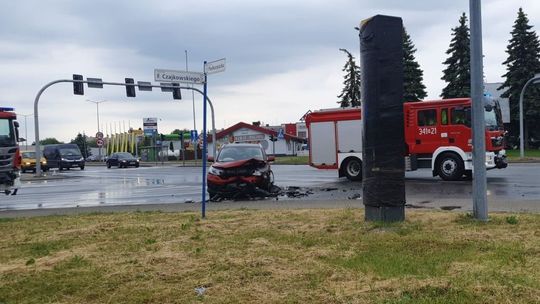 ? Krosno: Zderzenie dwóch samochodów skrzyżowaniu Podkarpackiej i Czajkowskiego
