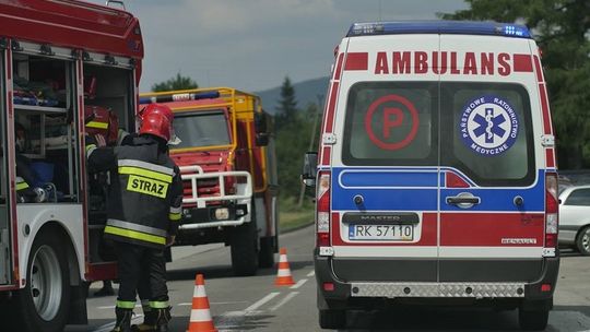 KROSNO: Zderzenie motocyklisty z osobówką na ul. Ks. J. Popiełuszki