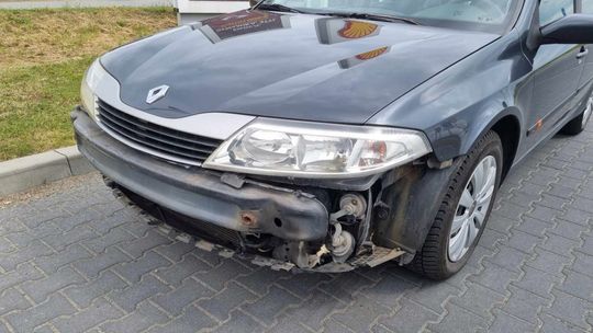 Krosno. Zderzenie volkswagena i renault na Zręcińskiej [AKTUALIZACJA]