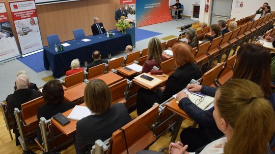 Krosno zielarską stolicą Polski. XII Konferencja Zielarska w PANS