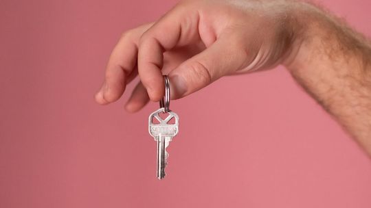 Kupujesz mieszkanie od dewelopera? Zobacz, jak sprawdzić jego wiarygodność