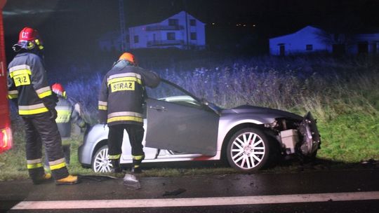 ŁĘŻANY: Zderzenie ciężarówki z osobówką na DK19
