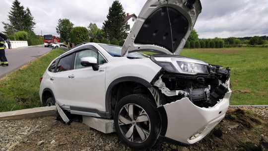 ? Łężany. Zderzenie subaru z fiatem. 6-latek i 65-latek w szpitalu