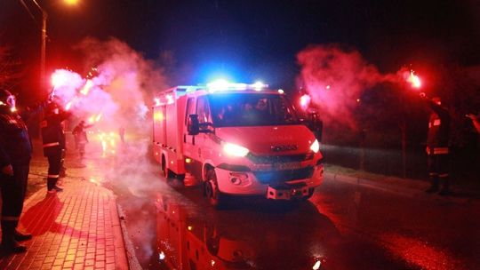 MĘCINKA: Strażacy mają fabrycznie nowe Iveco