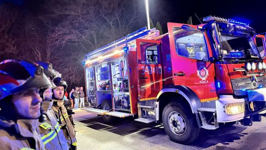 Mercedes do zadań specjalnych. Strażacy z Dukli z nowym wozem