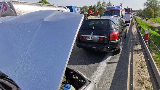 ? Miejsce Piastowe / DK19. Zderzenie dwóch samochodów na Dukielskiej