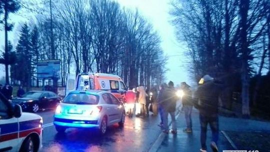MIEJSCE PIASTOWE: Potrącenie siostry zakonnej na DK28