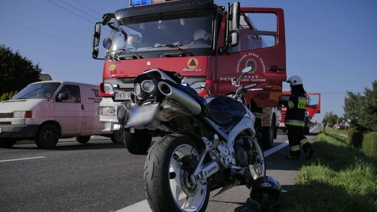 MIEJSCE PIASTOWE: Zderzenie osobówki z motocyklem. Ranny 29-latek
