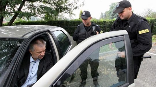 Miejskie ćwiczenia obronne dla policjantów z KMP w Krośnie
