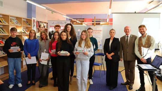 Mistrzowie Ortografii wyłonieni w Krośnieńskiej Bibliotece Publicznej