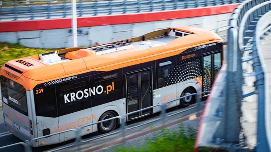 MKS zmienia rozkłady jazdy. Powodem zamknięcie przejazdów w Krośnie i Jedliczu